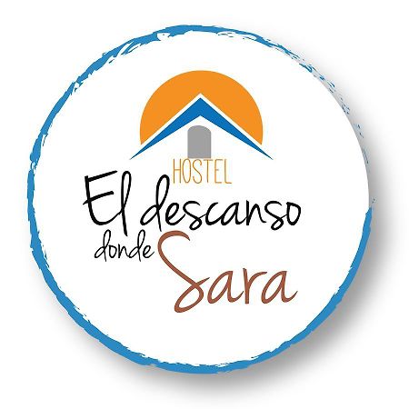 El Descanso Donde Sara Hostel Меделин Екстериор снимка